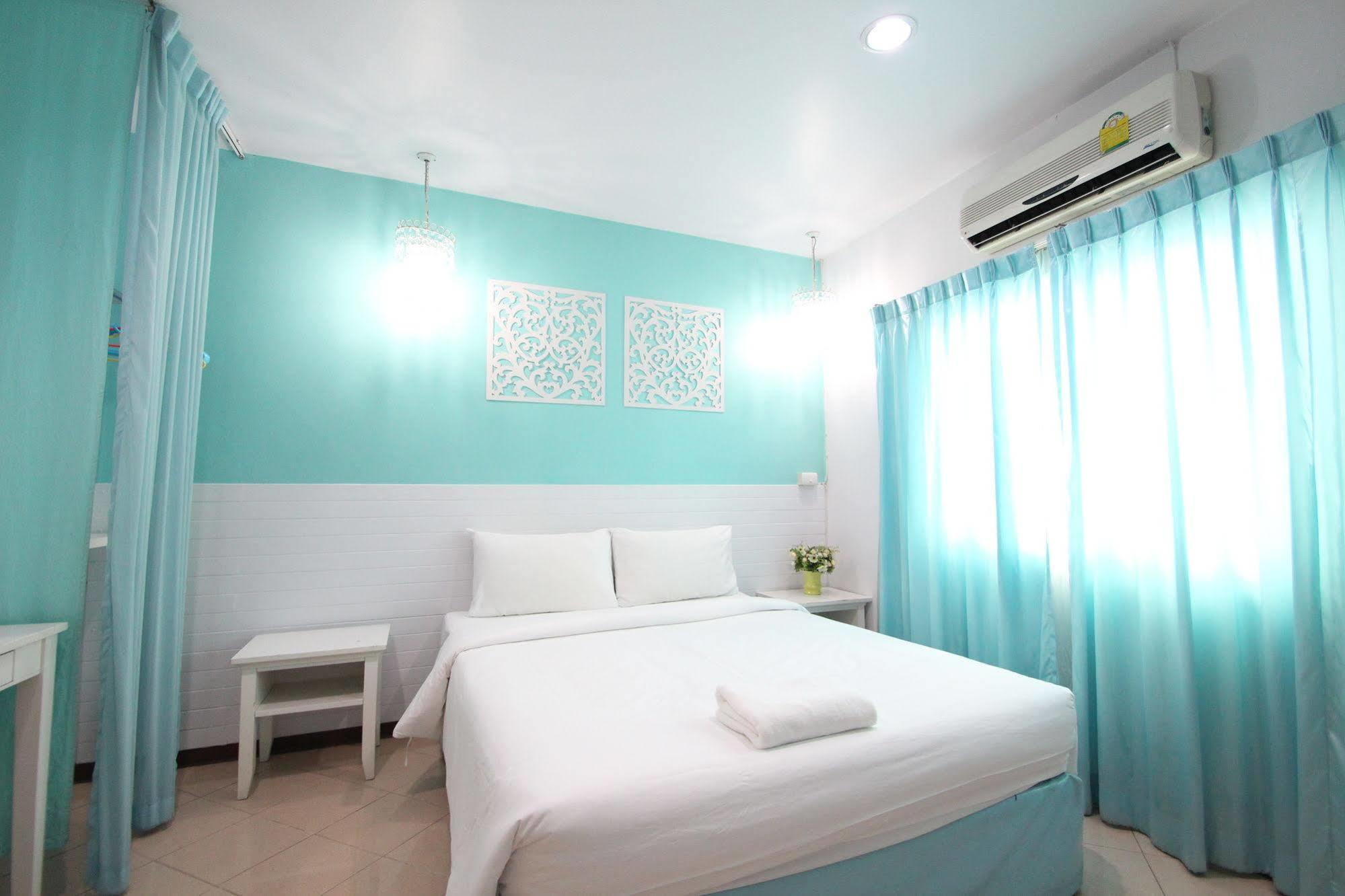 Preme Hostel Bangkok Dış mekan fotoğraf